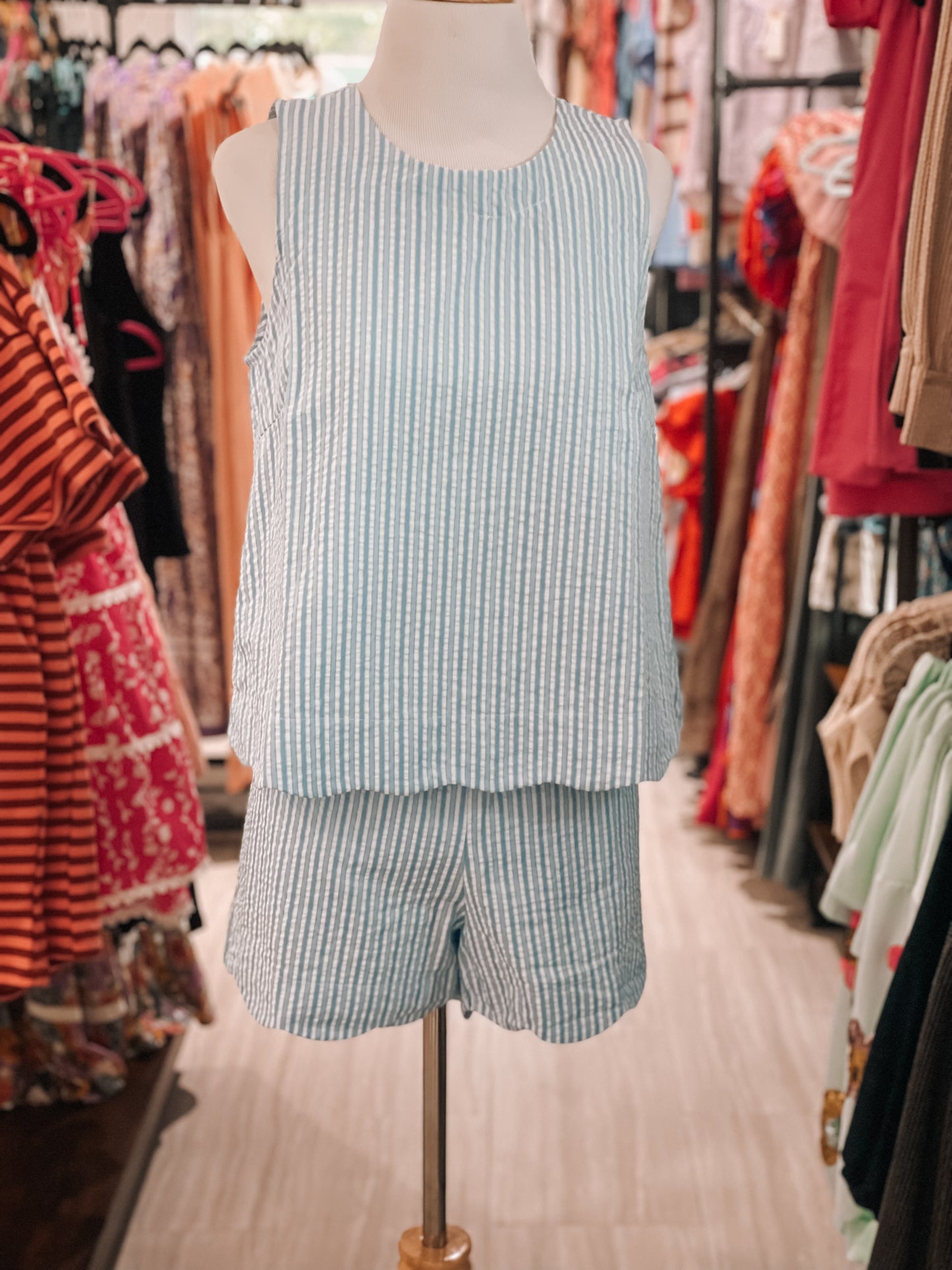 Scallop Hem Striped Shorts