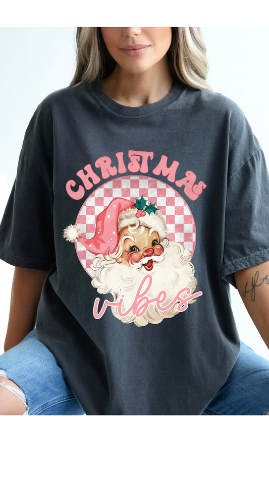 Christmas Vibes Retro Tee